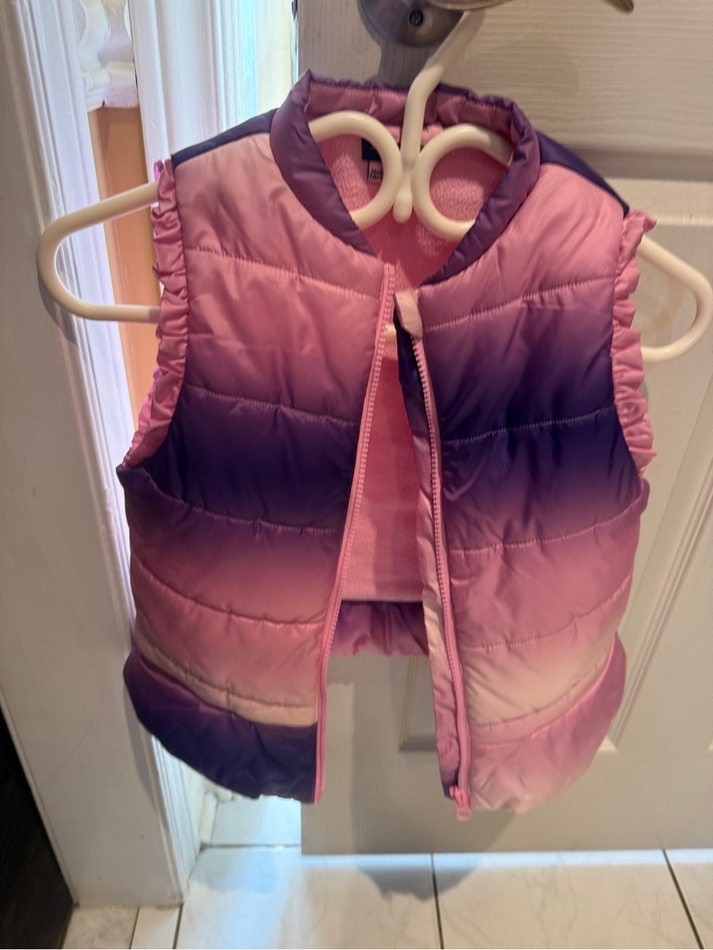 Andy & Evan size 7 - Girls Pink & Purple Ombre Puffer Vest